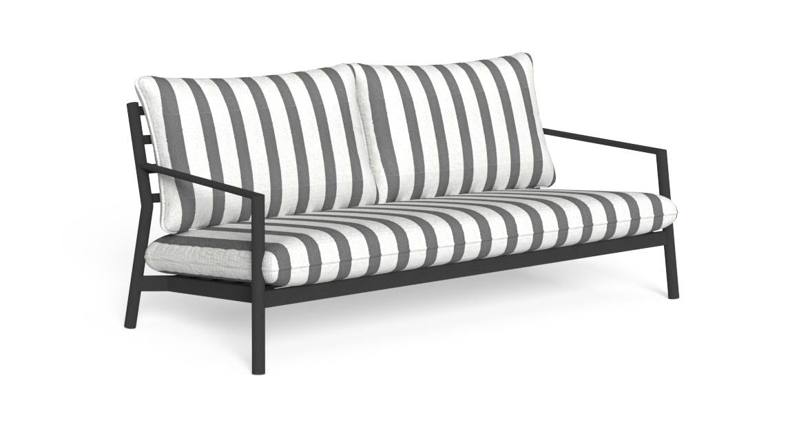 Finn set sofa da esterno Talenti (1 divano + 2 poltrone + 2 tavolini)