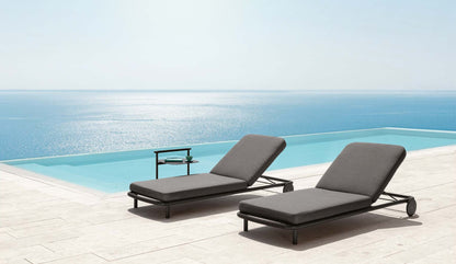 Coral Outdoor Lounger by Talenti