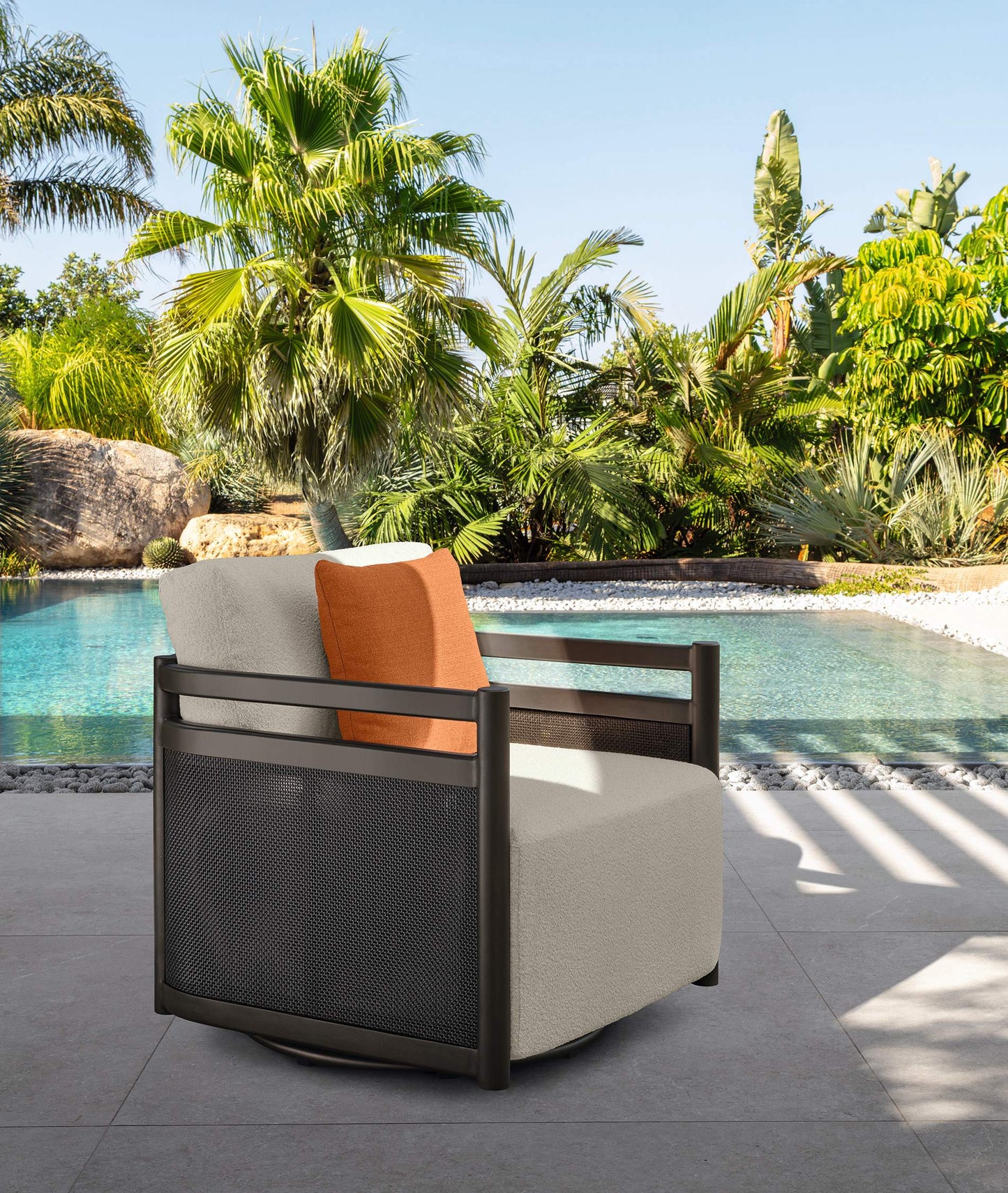 Edwin outdoor living armchair by Talenti 