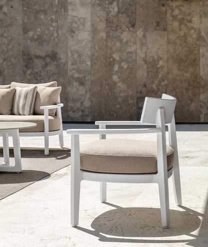 Ever Alu outdoor living armchair by Talenti 
